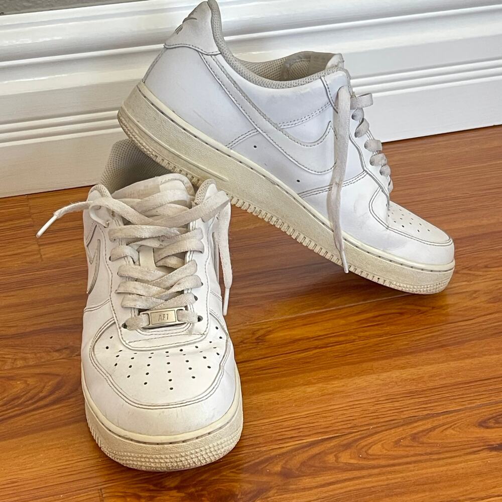 Nike Air Force 1 Low Men’s Size 8.5 White Athletic Shoes 315122-111 Sneakers